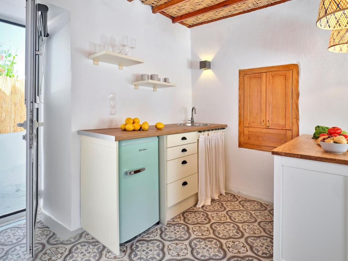 Psathi Beach House Кимолос Экстерьер фото